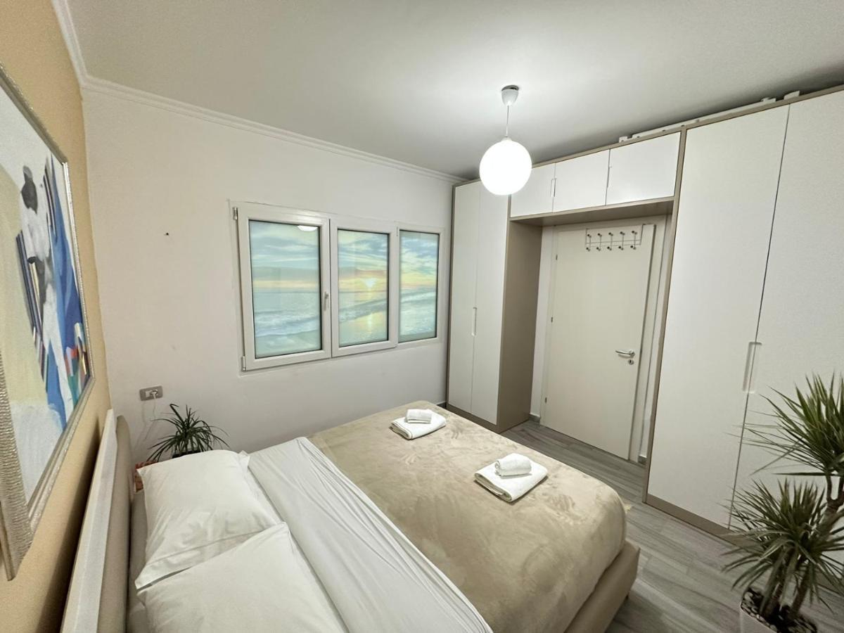 Home Aquamarine & Residence Vlorë Екстериор снимка